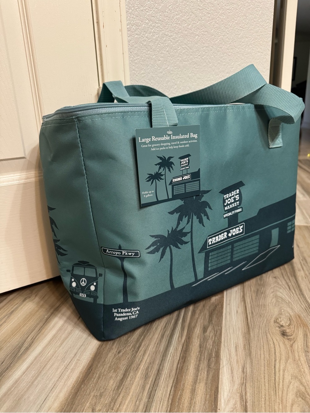 Trader Joe's Teal Insulated Grocery Tote - Picture 4 of 5